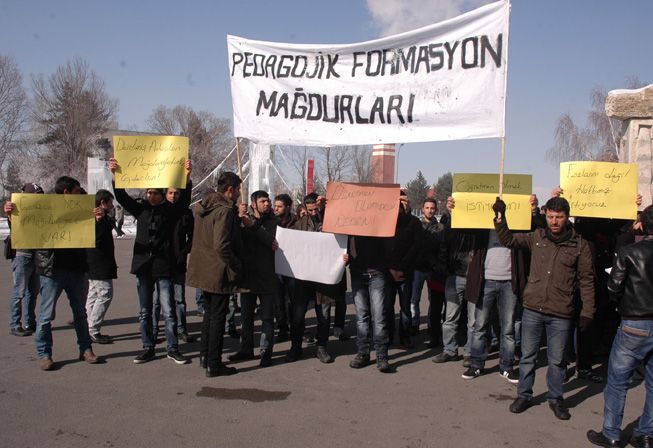 AÜ'de pedagojik formasyon eylemi