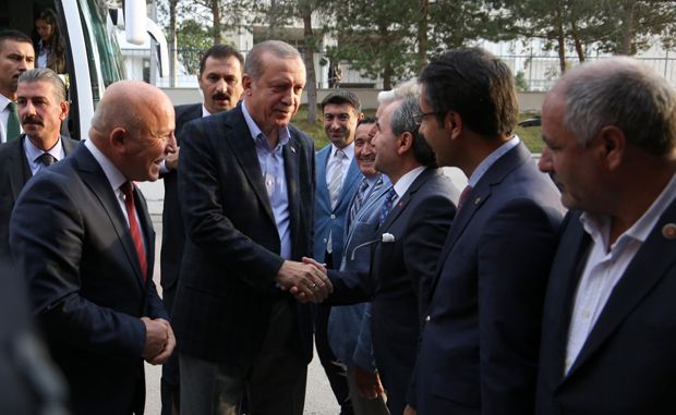 Cumhurbaşkanı Erdoğan Büyükşehir Belediyesi'ni ziyaret etti