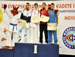 Karatede 1 altın 2 gümüş 2 bronz madalya!..