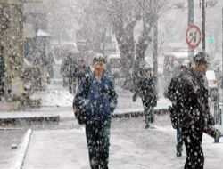 Erzurum'a Mart karı!..