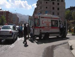 Erzurum'da trafik kazası 4 yaralı!..