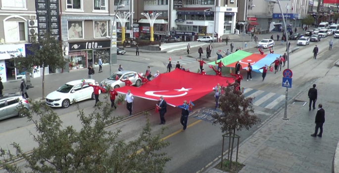 Azerbaycan'a destek için yürüdüler