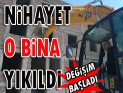 40 yılık enkaz mehterle kaldırıldı!..