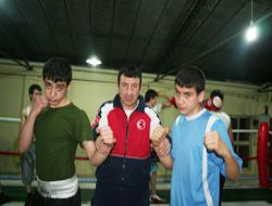Erzurum'un boksör kızları!