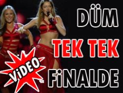 Hadise Moskova'yı salladı!..