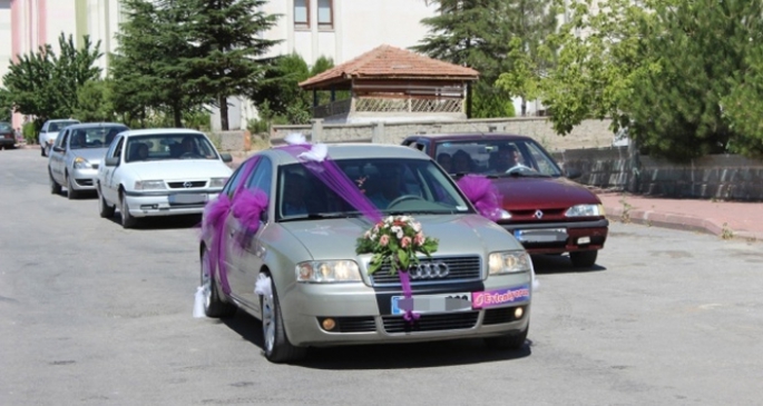 Erzurum'da düğün konvoylarına yasak geldi 