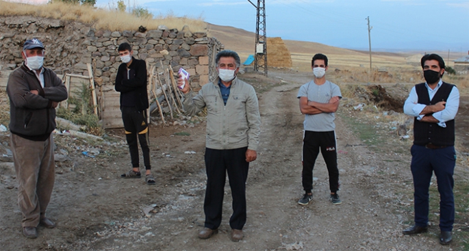 Erzurum'da virüsün giremediği köy