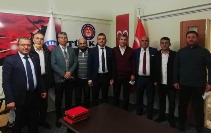 Erzurum TÜRKAV'da bayrak değişimi