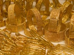Erzurum`da sahte altın çaldılar