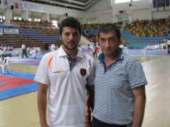 Pınarbaşı ve Kökbiber balkan karate şampiyonası'nda