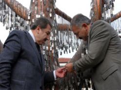 Künye asılacak yer kalmadı