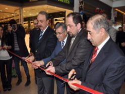 AVM'de Erzurum'un Manevi Mimarları Sergisi
