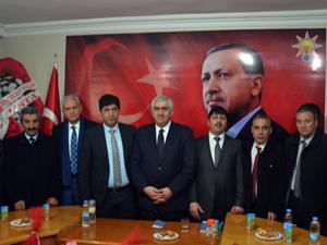 AK Parti Pasinler İlçe Başkanlığı yeni hizmet binası açıldı
