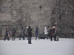 Erzurum`da kar turizimcilerin yüzünü güldürdü