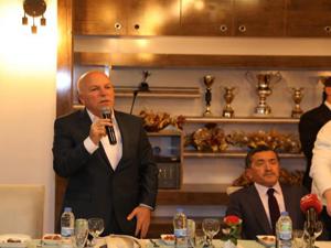 Büyükşehir Belediyesi'nden basın mensuplarına iftar yemeği