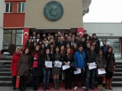 Kış okuluna 10 ülkeden 35 öğrenci katıldı