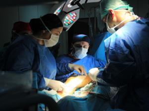Doğu Anadolu'da ilk: Endoskopik damar çıkarma yöntemi yapıldı