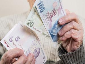 Emeklilerinin maaş farkları 25 Temmuz'da ödenecek