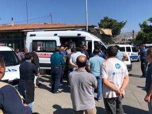 Erzincan'da bıçaklı, sopalı kavga: 4 yaralı