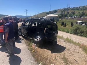 Erzincan'da feci kaza: 3 ölü, 6 yaralı