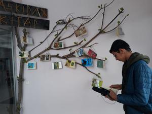 Erzurum'da 'Askıda Kitap Var' projesi
