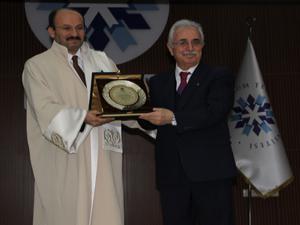 Erzurum Teknik Üniversitesi Rektörlüğü'nde devir teslim