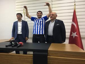 Erzurumspor'a Rus sağ kanat