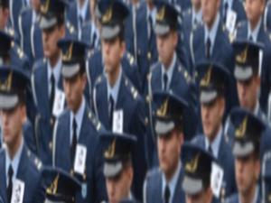 FETÖnün askeri okula yerleştirdiği 13 öğrenciye gözaltı kararı