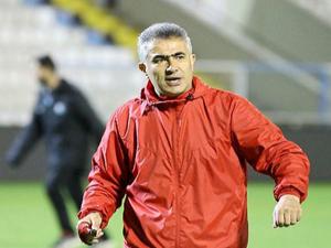 Flaş... Erzurumspor,  Süper Lig'de de Altıparmak'la devam edecek