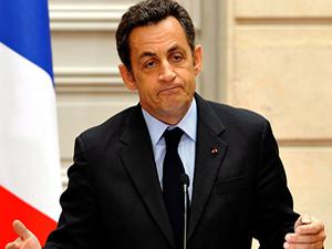 Fransa eski Cumhurbaşkanı Sarkozy, gözaltına alındı