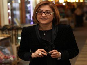 Hollanda, Fatma Şahin'in ziyaretini iptal etti