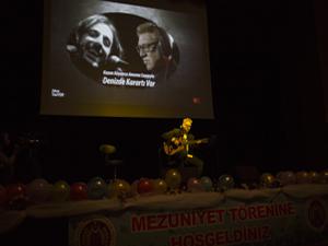 İskoç Dwyerden mezuniyet konseri