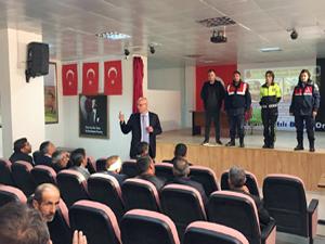 Köprüköy'de sürücülere eğitim semineri verildi