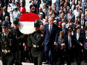 Muharrem İnce, Anıtkabir'de Atatürk'e söz verdi!