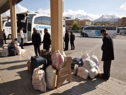 Erzurum terminalinde bayram yoğunluğu