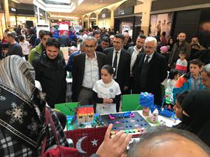 Öğrencilerden, öğretmenlerine muhteşem kutlama