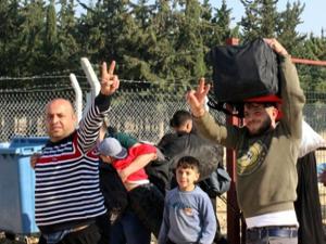 Suriyelilerin vatan özlemi izdihamı