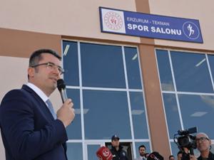 Tekman'da spor salonu açılışı