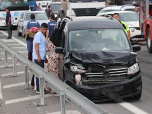 TEM'de zincirleme kaza! Trafik durdu