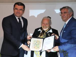 Timsal Karabekir'e Türk Dünyası Hizmet Ödülü