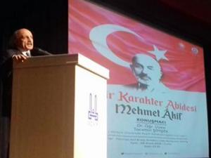 TYB Erzurum Şubesi Mehmet Akif konferansı düzenledi