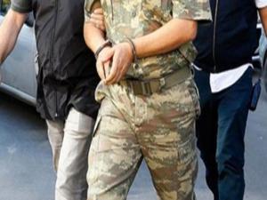 Yunanistan 2 Türk askerini gözaltına aldı