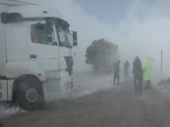 Erzurum'da 249 köy yolu ulaşıma kapandı