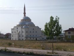 Erzurum'da camiye yıldırım düştü