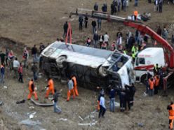Tortum'da kaza: 7 ölü 24 yaralı