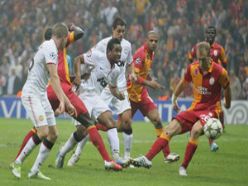 Galatasaray 'şeytan'ın bacağını kırdı