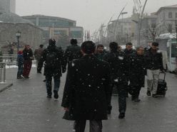 Erzurum'da kar yağışı yeniden başladı