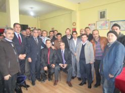 MHP'li Öztürk'ten Konut iş sendikasına ziyaret