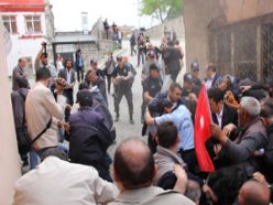 Akil İnsanlar Erzurum'da protesto edildi