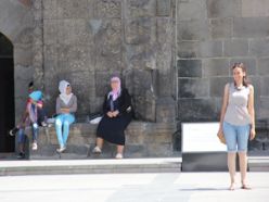 Erzurum'a yerli ve yabancı turist akını